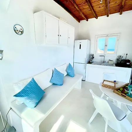 Serifos Stone Villas *