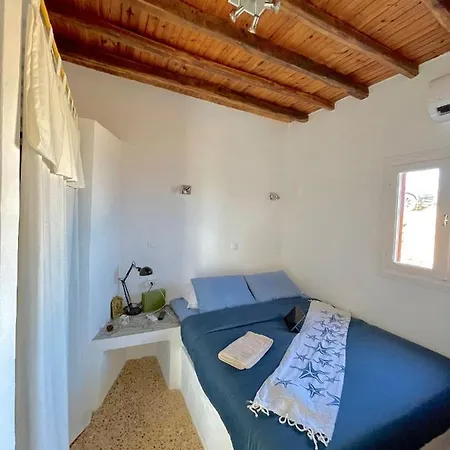Villa Serifos Stone Villas *